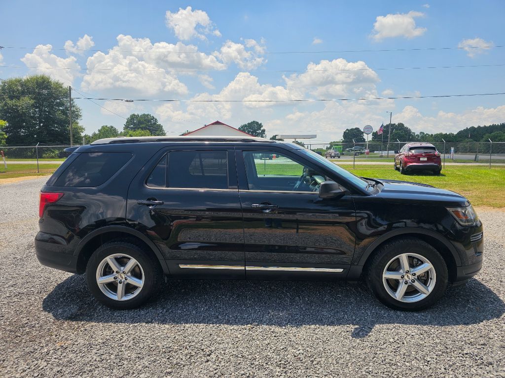 2018 Ford Explorer XLT - Photo 6