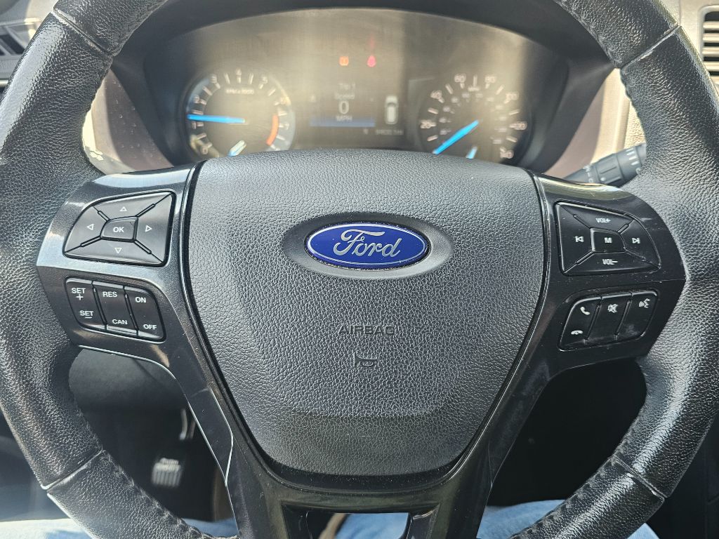 2018 Ford Explorer XLT - Photo 18