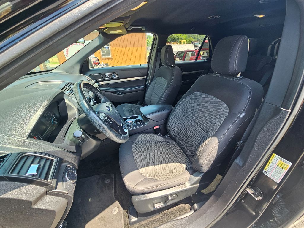 2018 Ford Explorer XLT - Photo 11