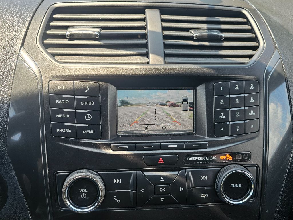 2018 Ford Explorer XLT - Photo 20