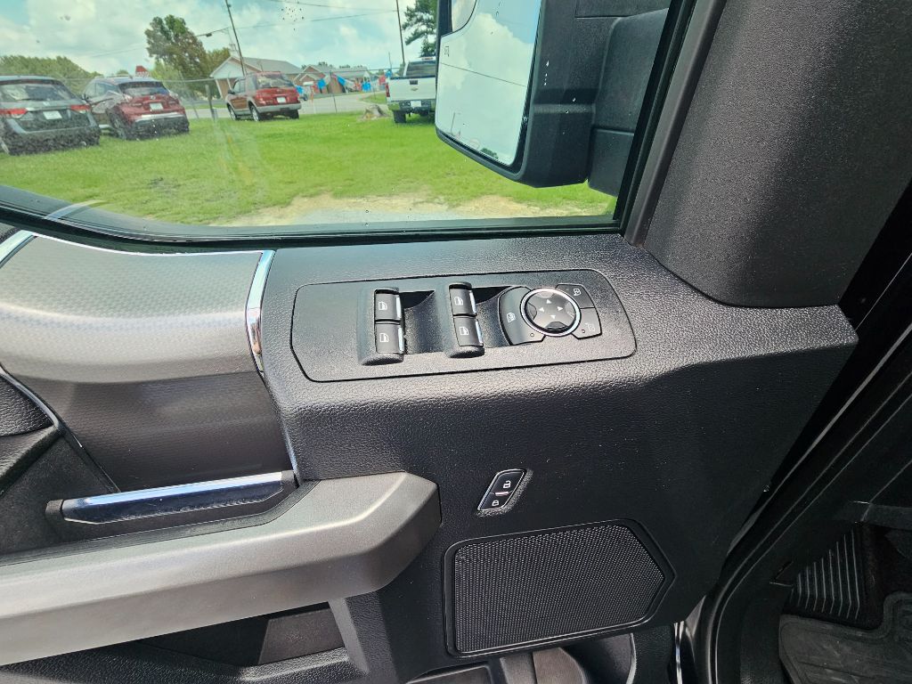 2017 Ford F-150 XLT - Photo 14