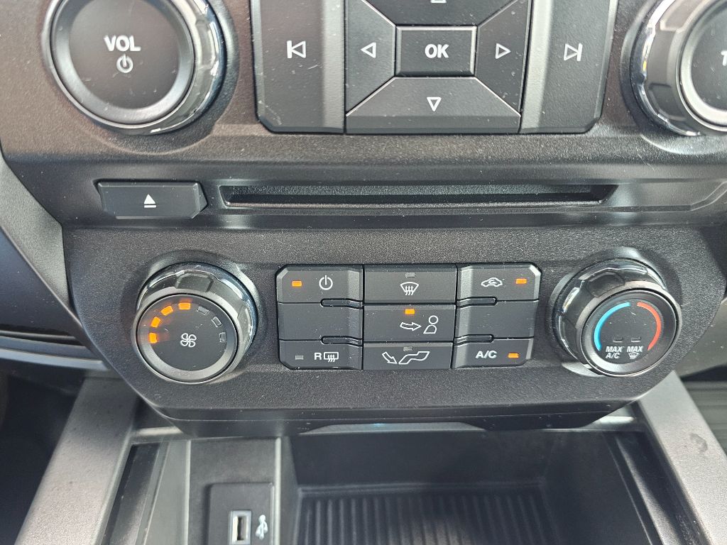 2017 Ford F-150 XLT - Photo 19