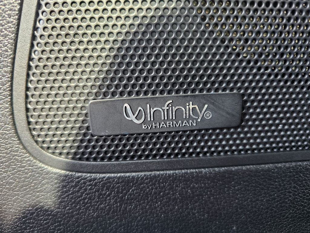 2019 Hyundai Santa Fe Ultimate - Photo 14