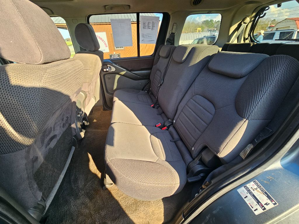 2007 Nissan Pathfinder SE - Photo 10
